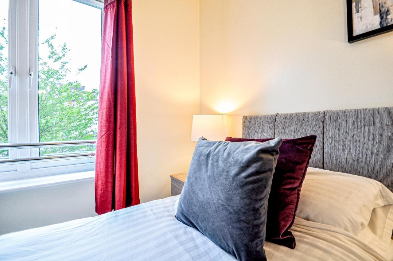 Kings Quarter - Four Bed Apartment - #0202 Maidenhead Eksteriør billede